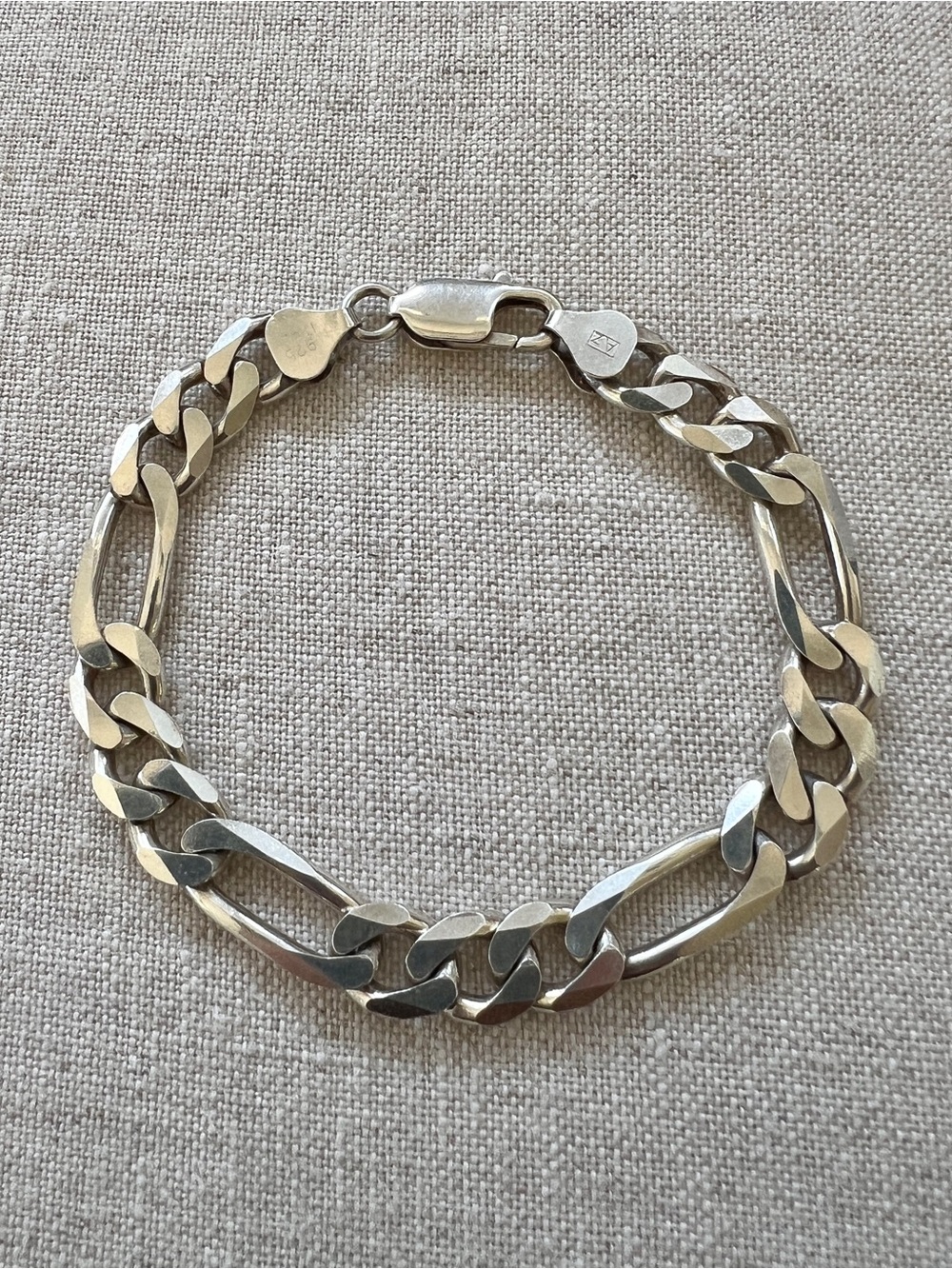 Vintage heavy solid 925 Italy AZ Sterling silver figaro chain bracelet 7.25”